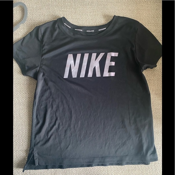 Women Nike Dri-Fit top (Size S) - Picture 1 of 4
